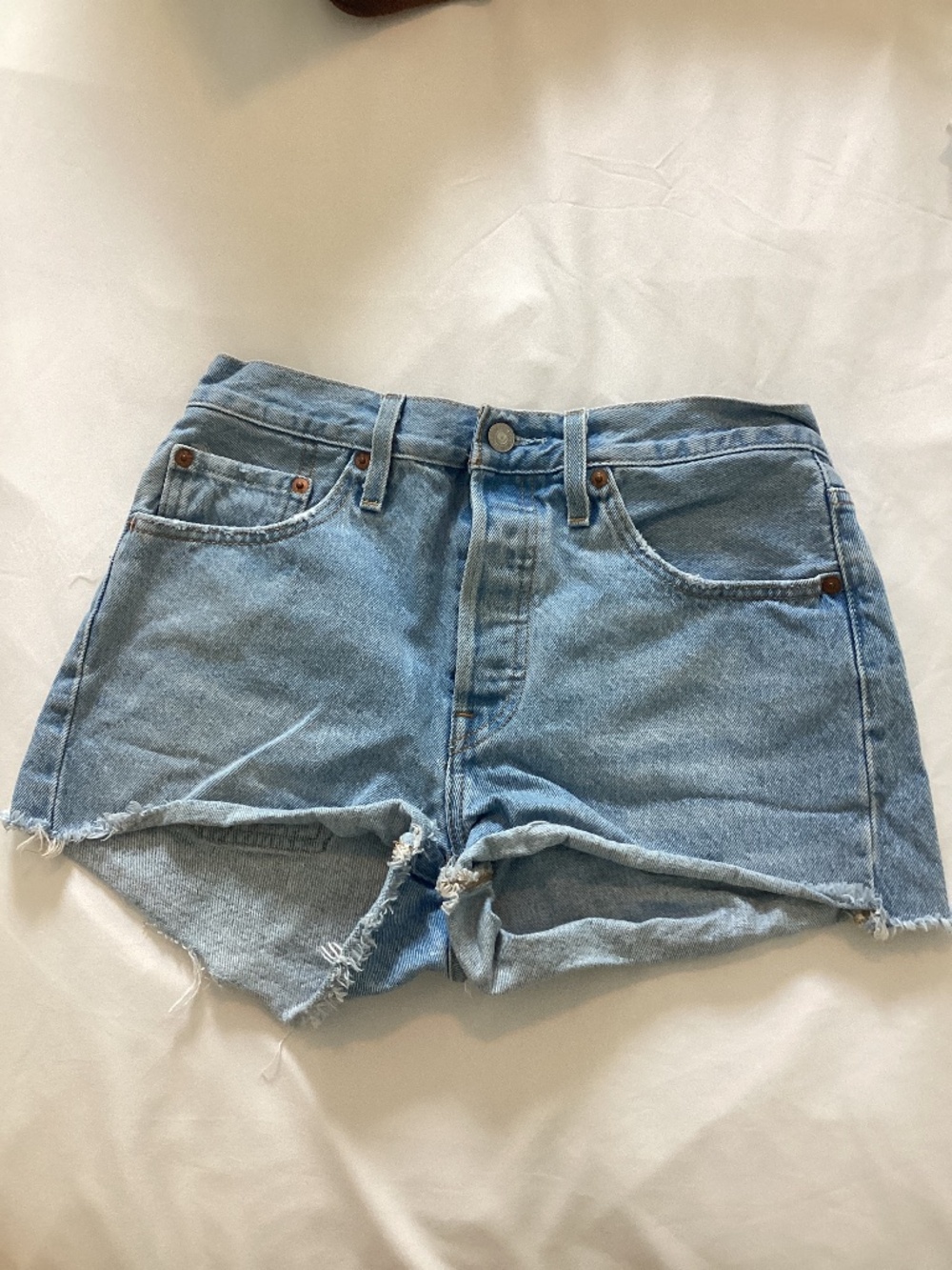 Levi’s 501 Cut Offs Size 27